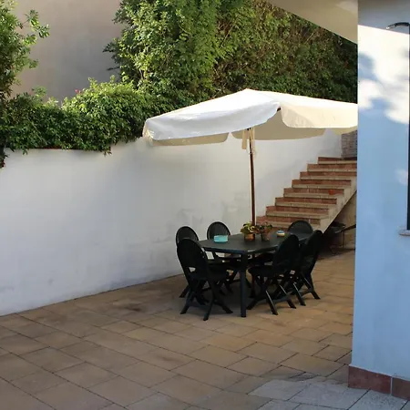 Sa Pedra Longa Bed & Breakfast Uri